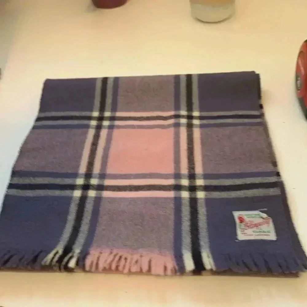 Vintage 1940’s Glengarry Merino  Wool Scarf Hand-loomed 44”. by 10 3/4”